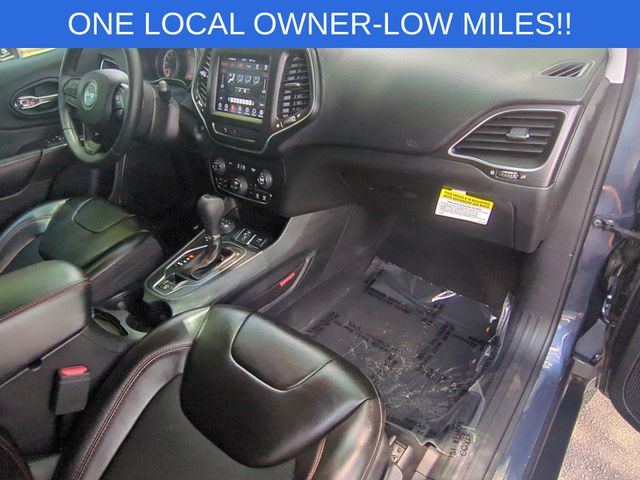 Used 2019 Blue Jeep Trailhawk image 36