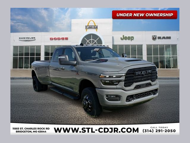 Ceramic Gray Clearcoat 2026 RAM 3500 Laramie Crew Cab LB DRW 4WD Pickup Truck Four-Wheel Drive 8-Speed Automatic