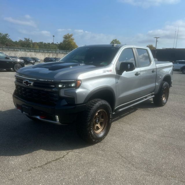 Sterling Gray Metallic 2023 Chevrolet Silverado 1500 Pickup Truck Four-Wheel Drive Automatic
