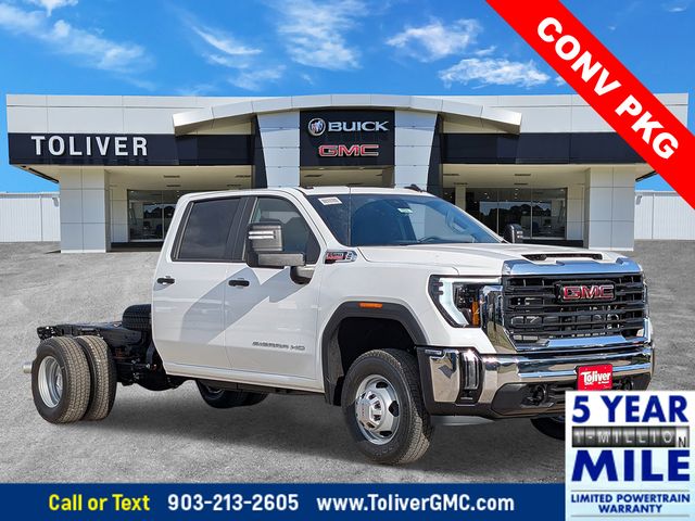 2026 GMC Sierra 3500HD Pro Crew Cab LB 4WD