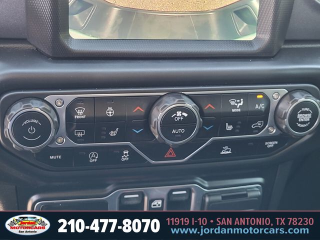 Used Car 2022 Jeep Gladiator  Mojave For Sale Under $40,000 In San Antonio, Texas