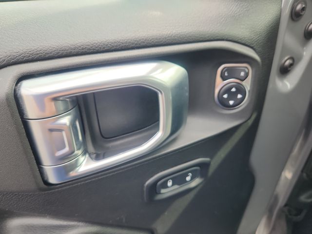 Used 2021 Jeep Wrangler For Sale in Grove City, OH