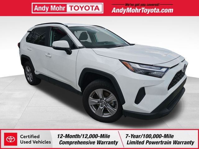 White 2022 Toyota RAV4 Hybrid XLE AWD SUV / Crossover All-Wheel Drive Continuously Variable Transmission