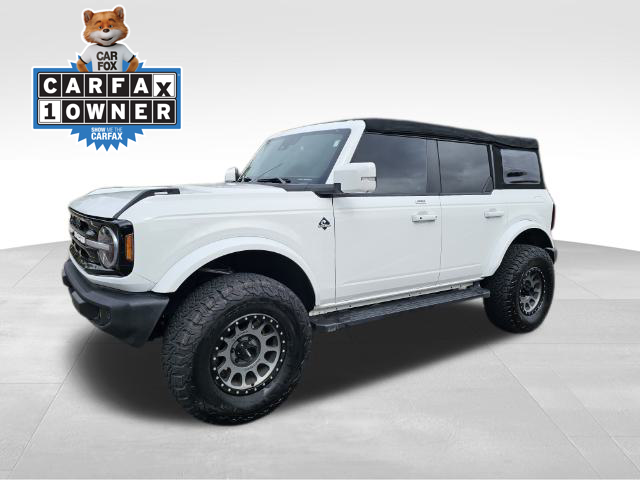 2022 Ford Bronco Base 2