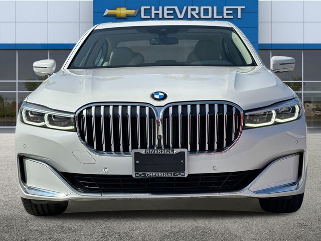 2021 BMW 7 Series 740i 9