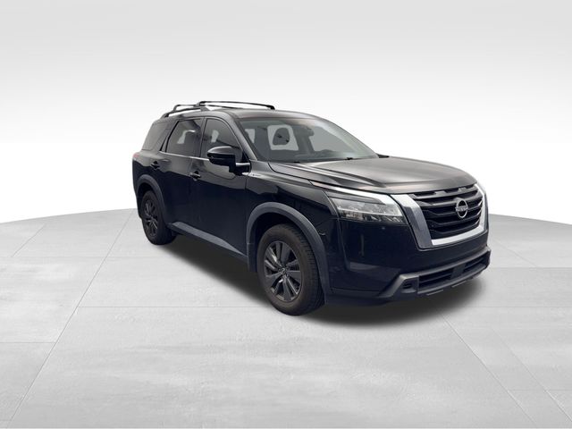 2022 Super Black Nissan Pathfinder SV FWD SUV
