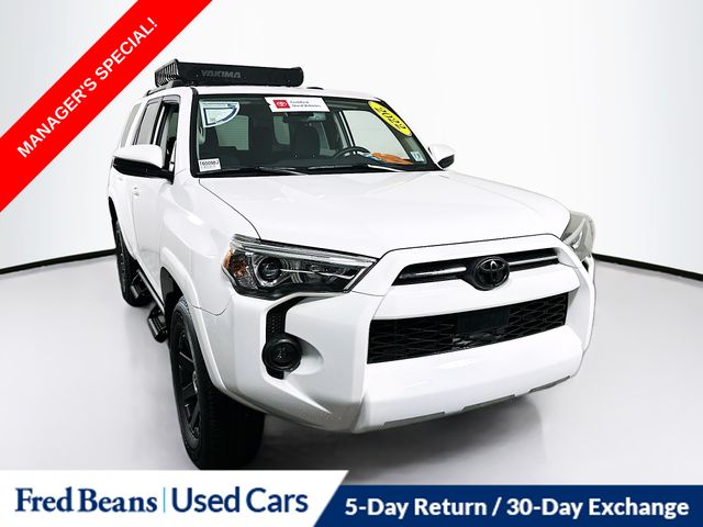 White 2022 Toyota 4Runner Trail Special Edition 4WD SUV / Crossover Four-Wheel Drive 5-Speed Automatic