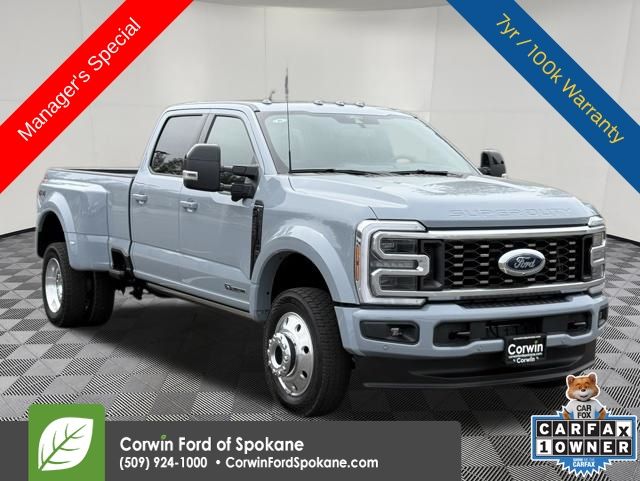 Glacier Gray Met Tri-Coat 2026 Ford F-450 Super Duty Platinum Crew Cab LB DRW 4WD Pickup Truck Four-Wheel Drive Automatic