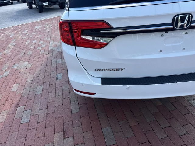 Used 2021 Honda Odyssey Van