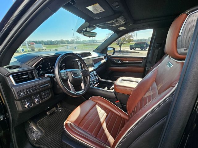 Used 2024 Black GMC Denali Ultimate image 30