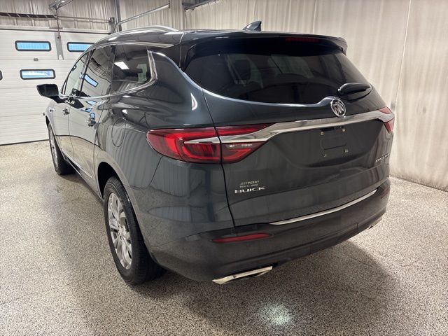 2018 Buick Enclave Avenir photo