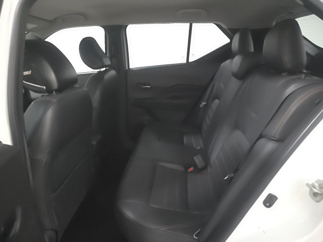 Used 2020 Nissan Kicks SUV