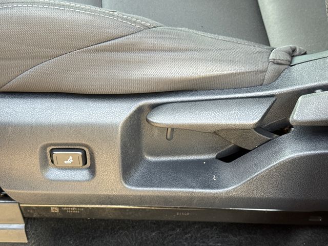 Used 2025 Toyota Tacoma Truck