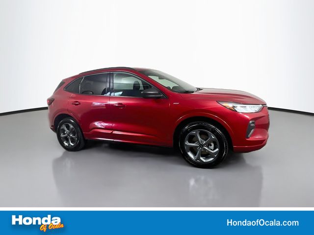 Rapid Red Metallic Tinted Clearcoat 2024 Ford Escape SUV / Crossover All-Wheel Drive 8-Speed Automatic