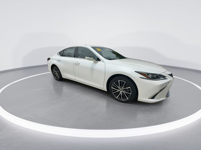 2025 Lexus ES - $46,998