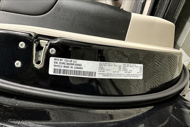 Used 2022 Chrysler Pacifica For Sale in OLIVE BRANCH, MS