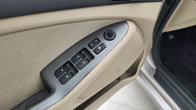 2013 Kia Optima LX Silver at Community Kia