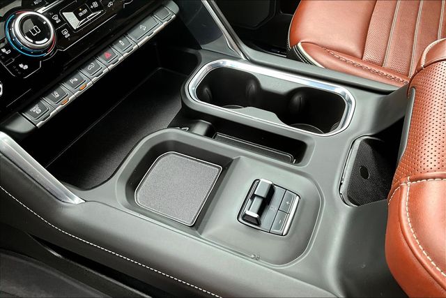 2024 GMC Sierra 2500HD Denali Ultimate photo