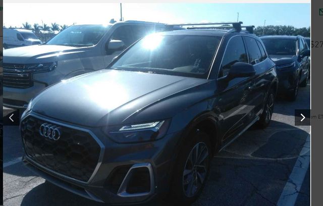 2024 Audi Q5 45 Premium Plus's photo