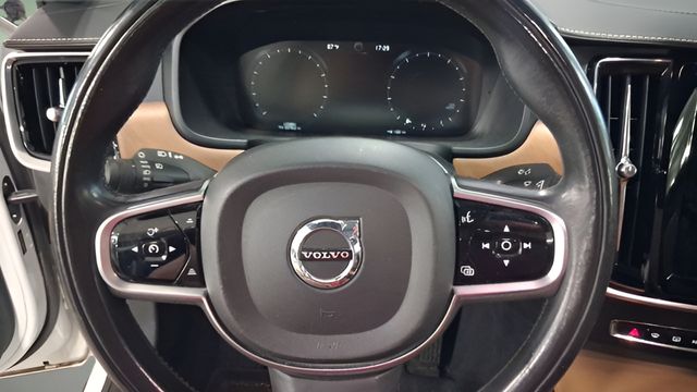 Used 2017 Volvo S90 Sedan