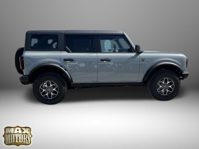 2024 Ford Bronco Badlands 11