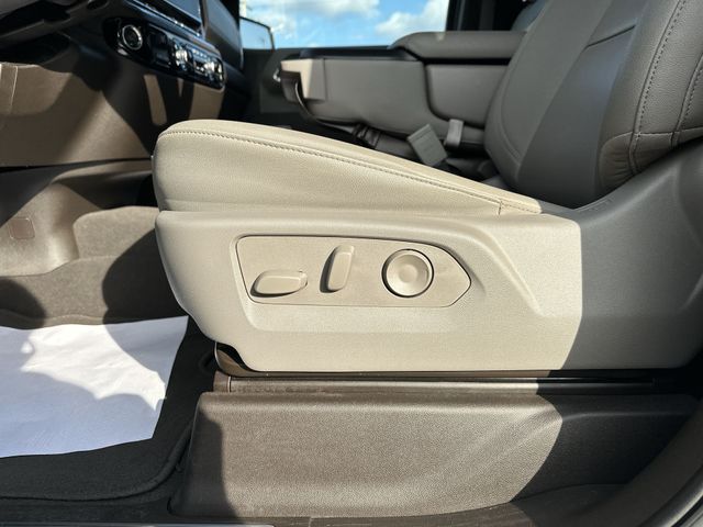 Certified Used 2025 White GMC SLT image 16