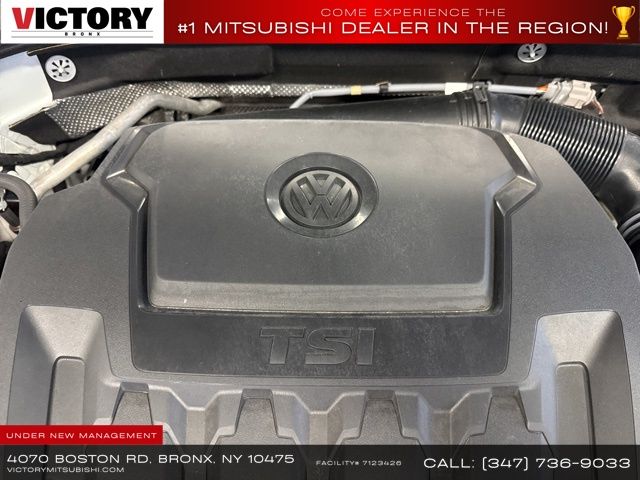 2022 Volkswagen Passat 2.0T SE photo