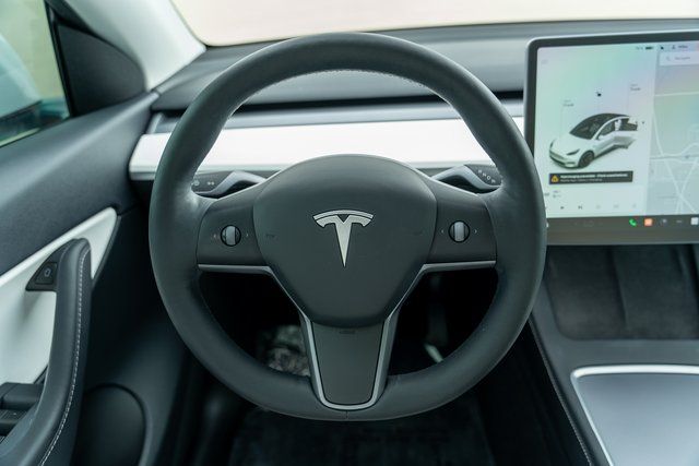 2021 Tesla Model Y Long Range 13