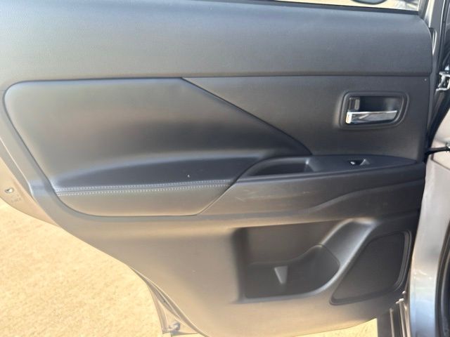 Used 2020 Mitsubishi Outlander SUV