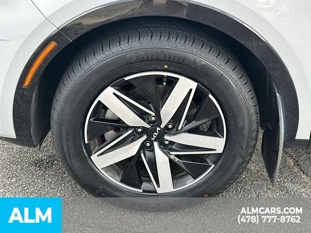 Used 2022 Gray Kia EX image 12