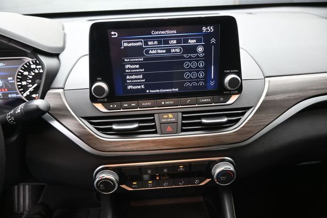 Used 2023 Nissan Altima Sedan