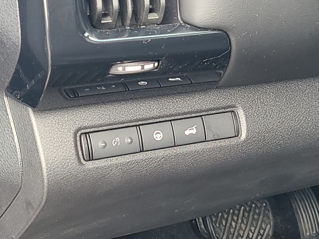 Used 2023 Nissan Pathfinder SUV