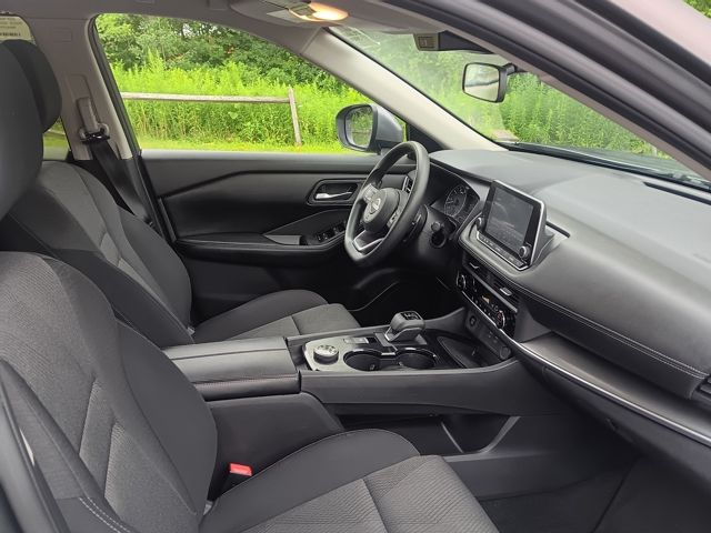 Used 2024 Nissan Rogue SUV