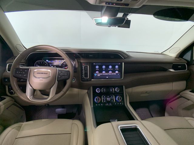 2021 GMC Yukon Denali 27