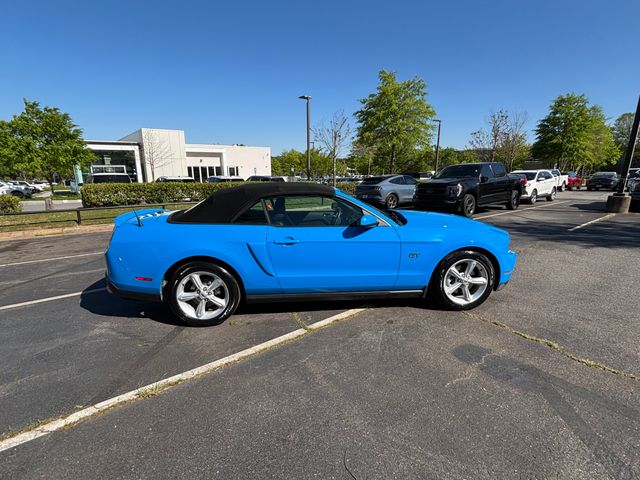 2010 Ford Mustang GT photo