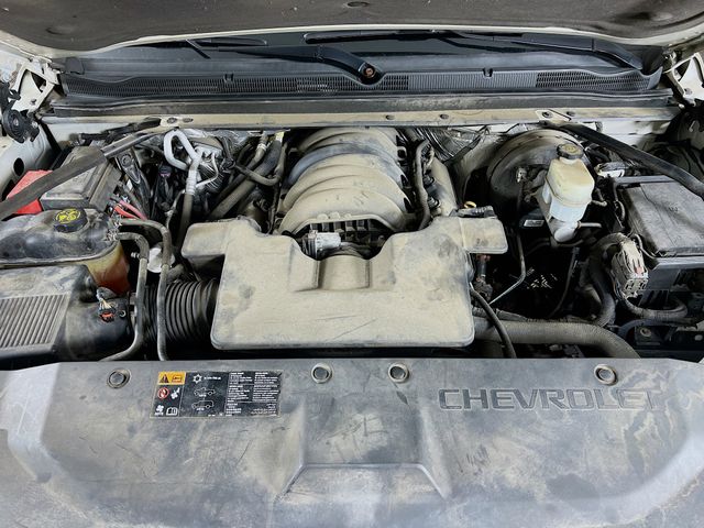 Used 2015 White Chevrolet LTZ image 30