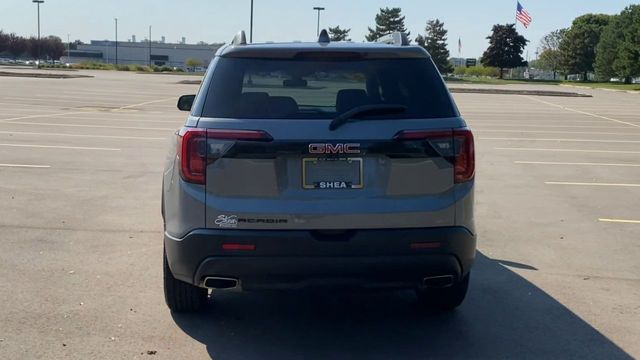 2022 GMC Acadia SLT 7