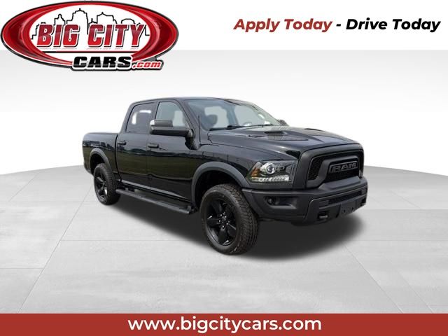 Diamond Black Crystal Pearlcoat 2019 RAM 1500 Pickup Truck Four-Wheel Drive 8-Speed Automatic