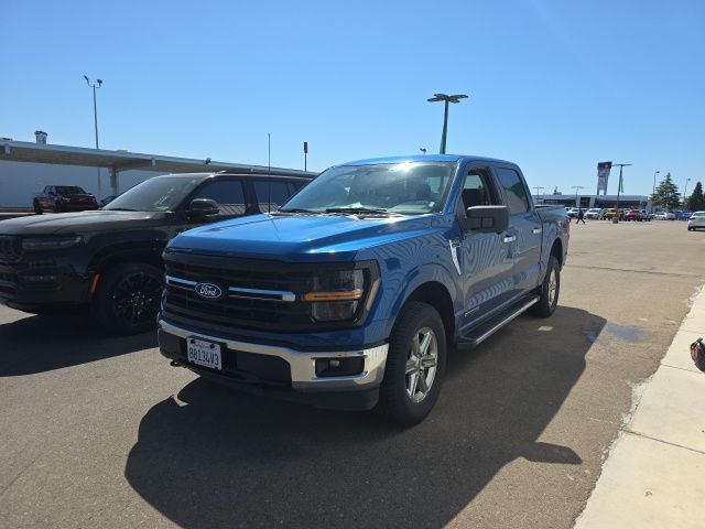 View vehicle photo 3