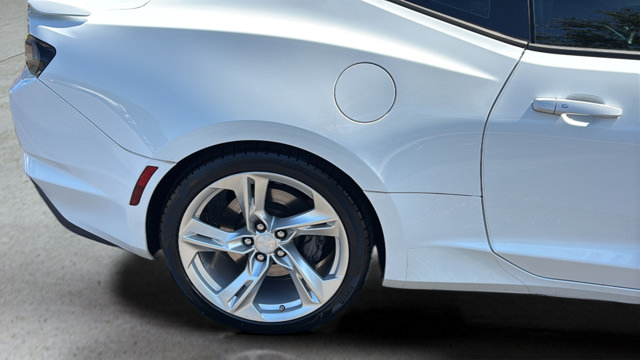 Used 2021 White Chevrolet SS image 37