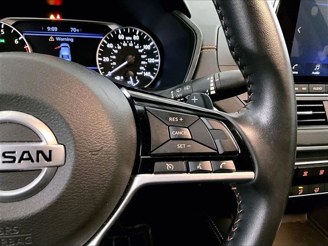 2020 Nissan Altima 2.5 SR Blue at Subaru and VW of Moon Township