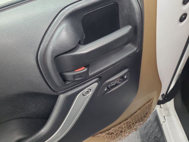 2015 – Jeep – Wrangler
