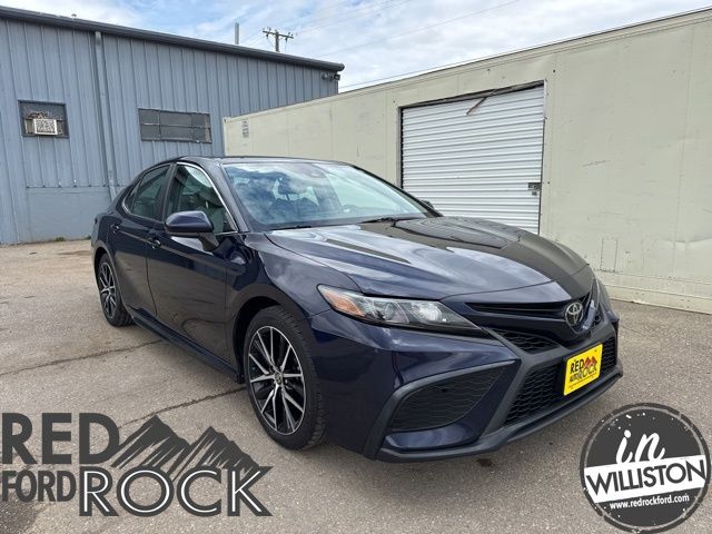 Blueprint 2021 Toyota Camry SE AWD Sedan All-Wheel Drive 8-Speed Automatic