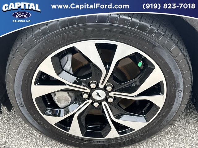 Used 2023 White Ford Premium image 13