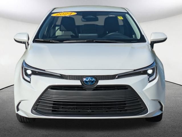 2024 Toyota Corolla Hybrid LE 13