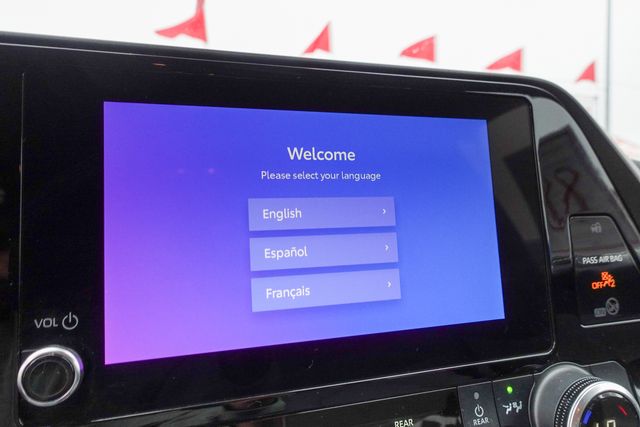 used 2023 Toyota Highlander car, priced at $32,900