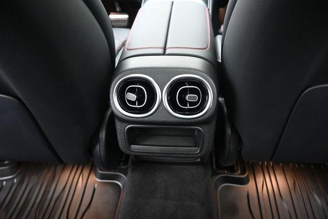 Used 2025 Mercedes-benz GLC SUV