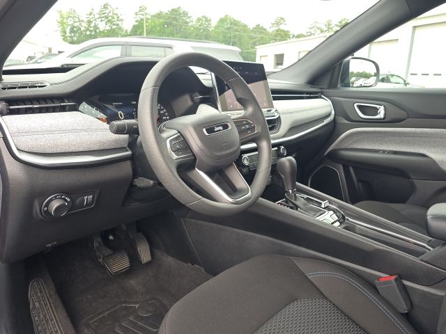 2024 Jeep Compass Sport:168688A
