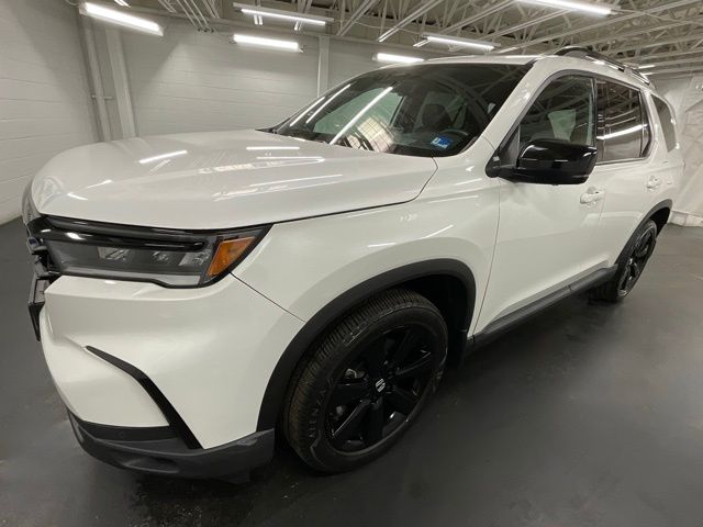 Platinum White Pearl 2025 Honda Pilot Black Edition AWD SUV / Crossover All-Wheel Drive Automatic