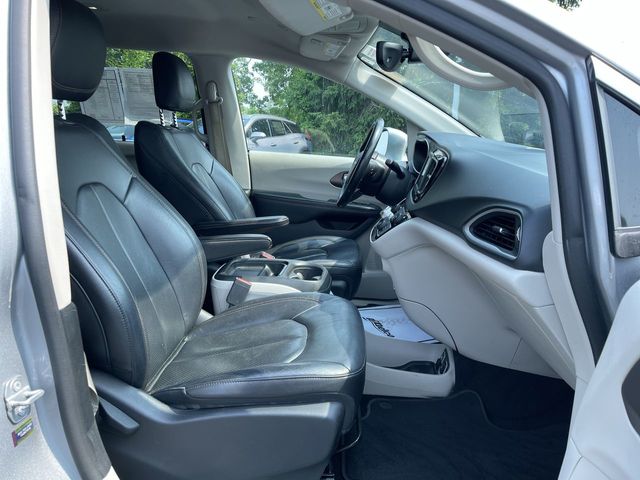 Used 2019 Chrysler Pacifica For Sale in New Hudson, MI